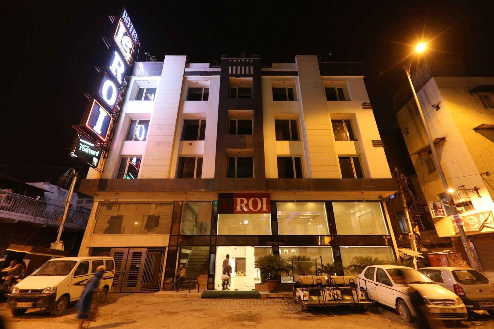 Hotel Le Roi New Delhi Exterior photo